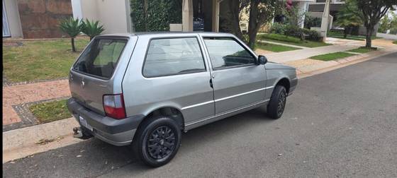FIAT UNO 1.0 MPI MILLE FIRE ECONOMY 8V FLEX 2P MANUAL FIAT UNO 1.0 MPI MILLE FIRE ECONOMY 8V FLEX 2P MANUAL